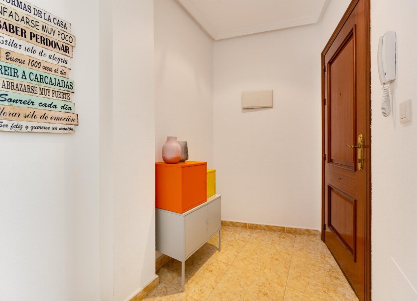Resale - Apartament / Duplex - San Miguel de Salinas