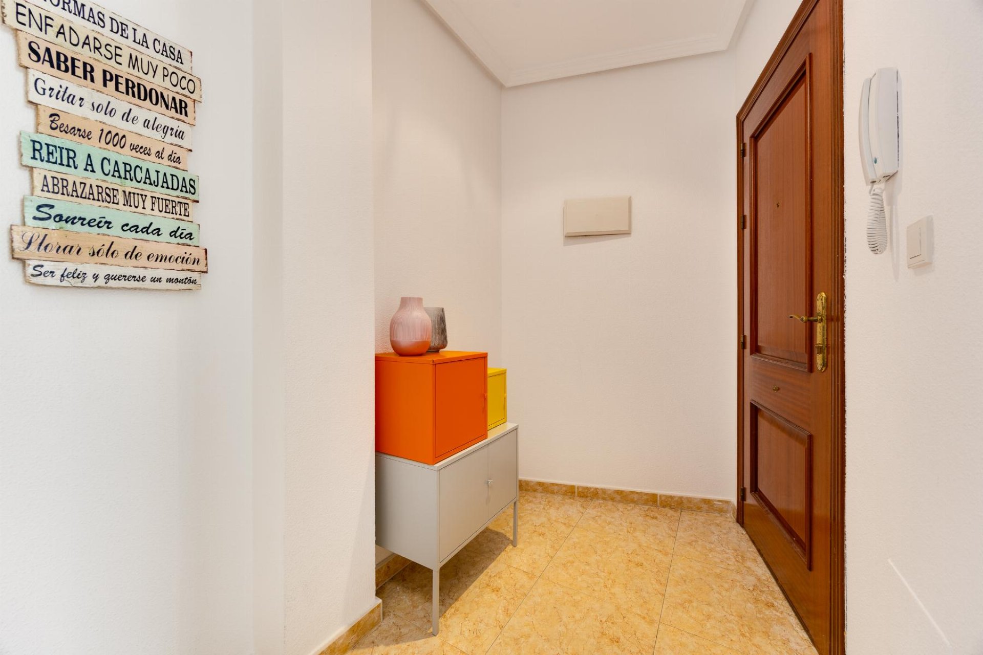 Resale - Apartament / Duplex - San Miguel de Salinas