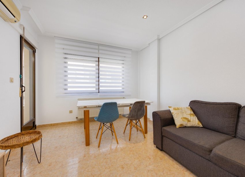 Resale - Apartament / Duplex - San Miguel de Salinas