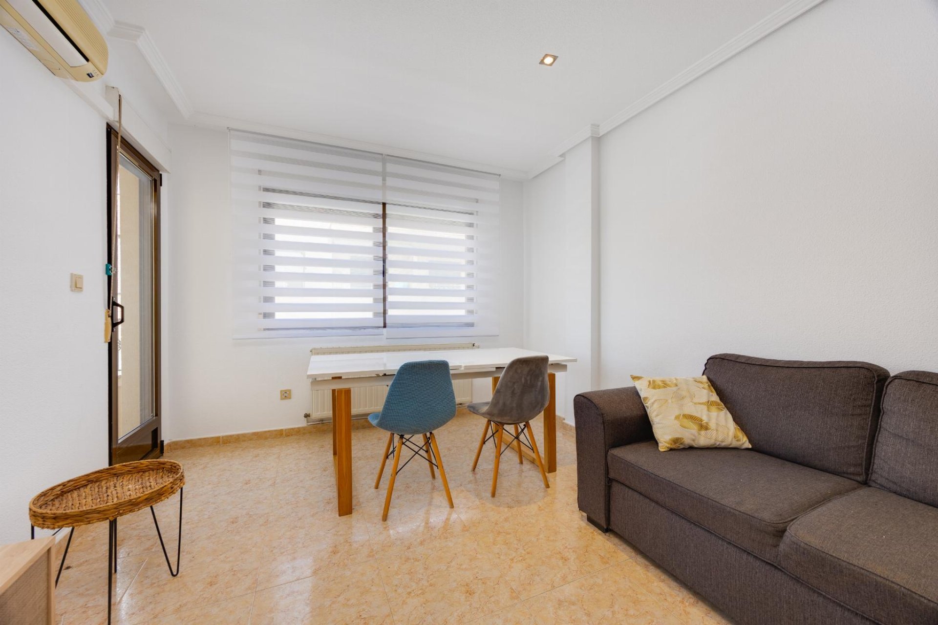 Resale - Apartament / Duplex - San Miguel de Salinas
