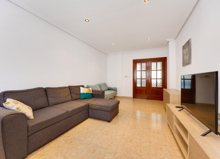 Resale - Apartament / Duplex - San Miguel de Salinas