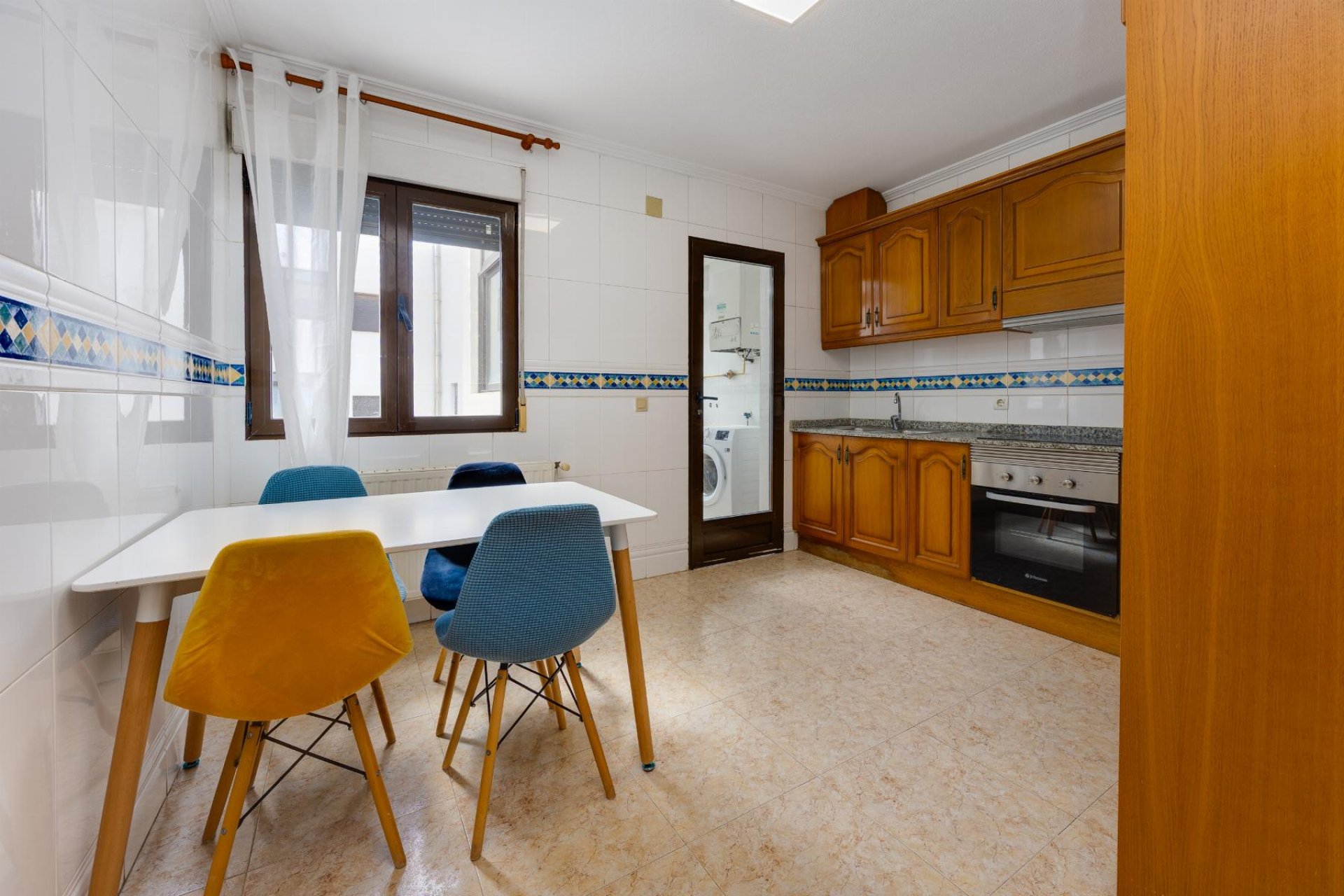 Resale - Apartament / Duplex - San Miguel de Salinas