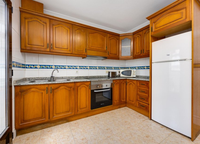 Resale - Apartament / Duplex - San Miguel de Salinas