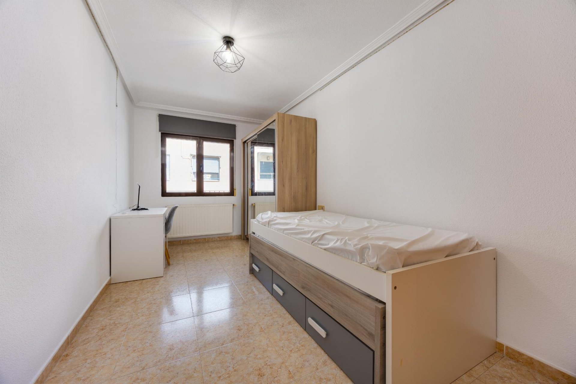 Resale - Apartament / Duplex - San Miguel de Salinas