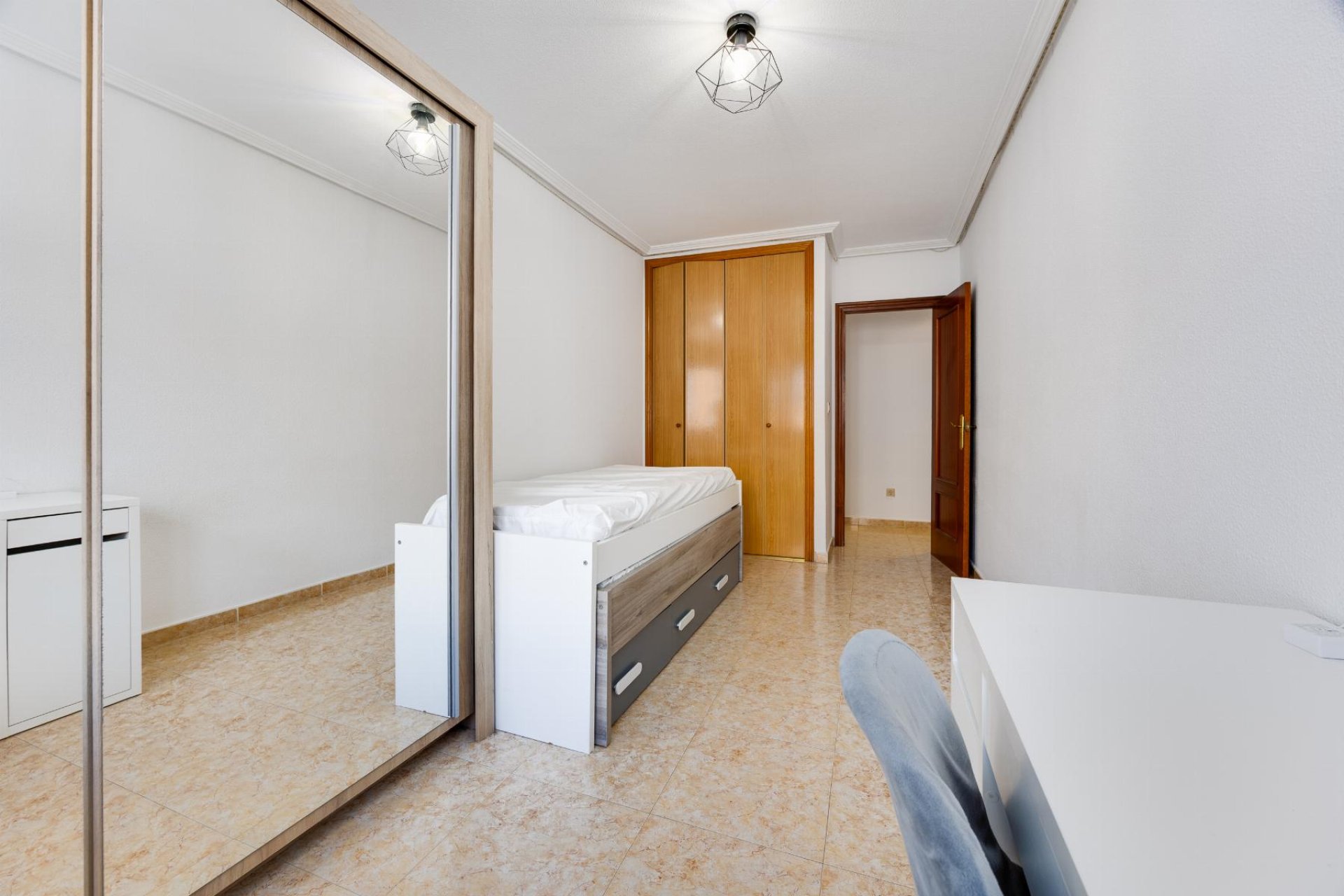 Resale - Apartament / Duplex - San Miguel de Salinas