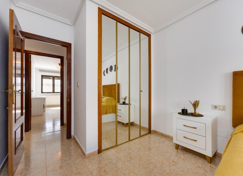 Resale - Apartament / Duplex - San Miguel de Salinas