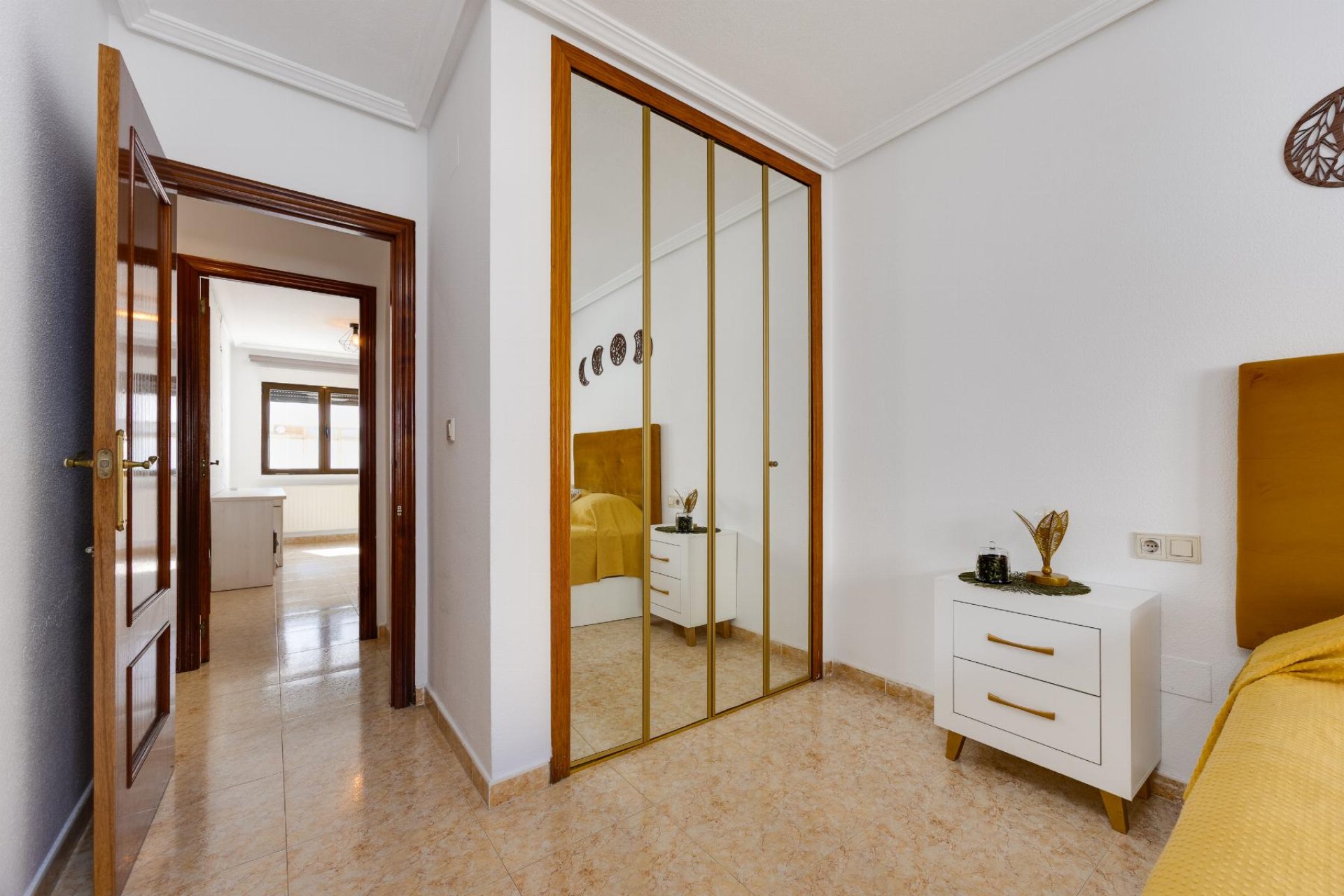 Resale - Apartament / Duplex - San Miguel de Salinas