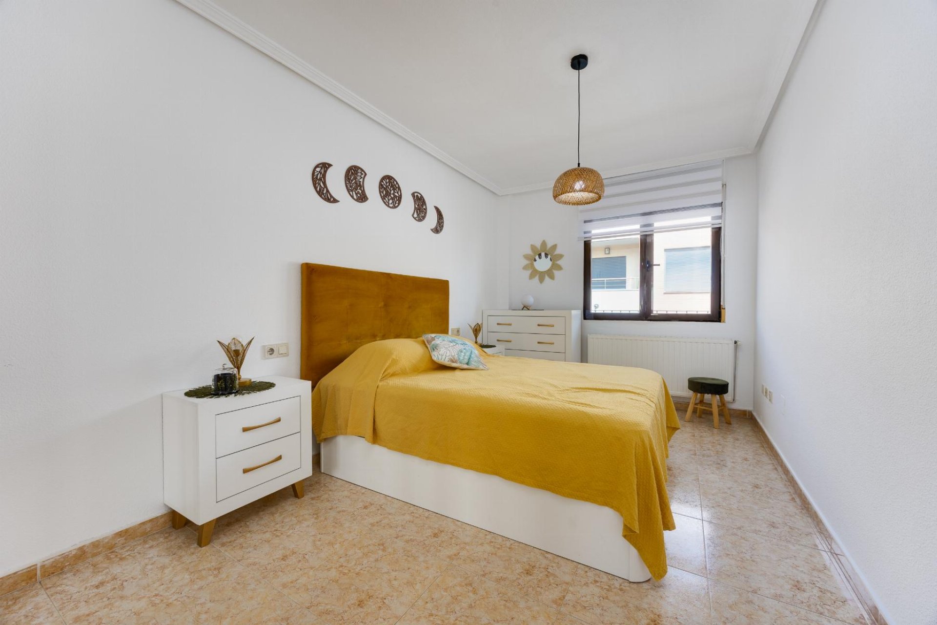 Resale - Apartament / Duplex - San Miguel de Salinas