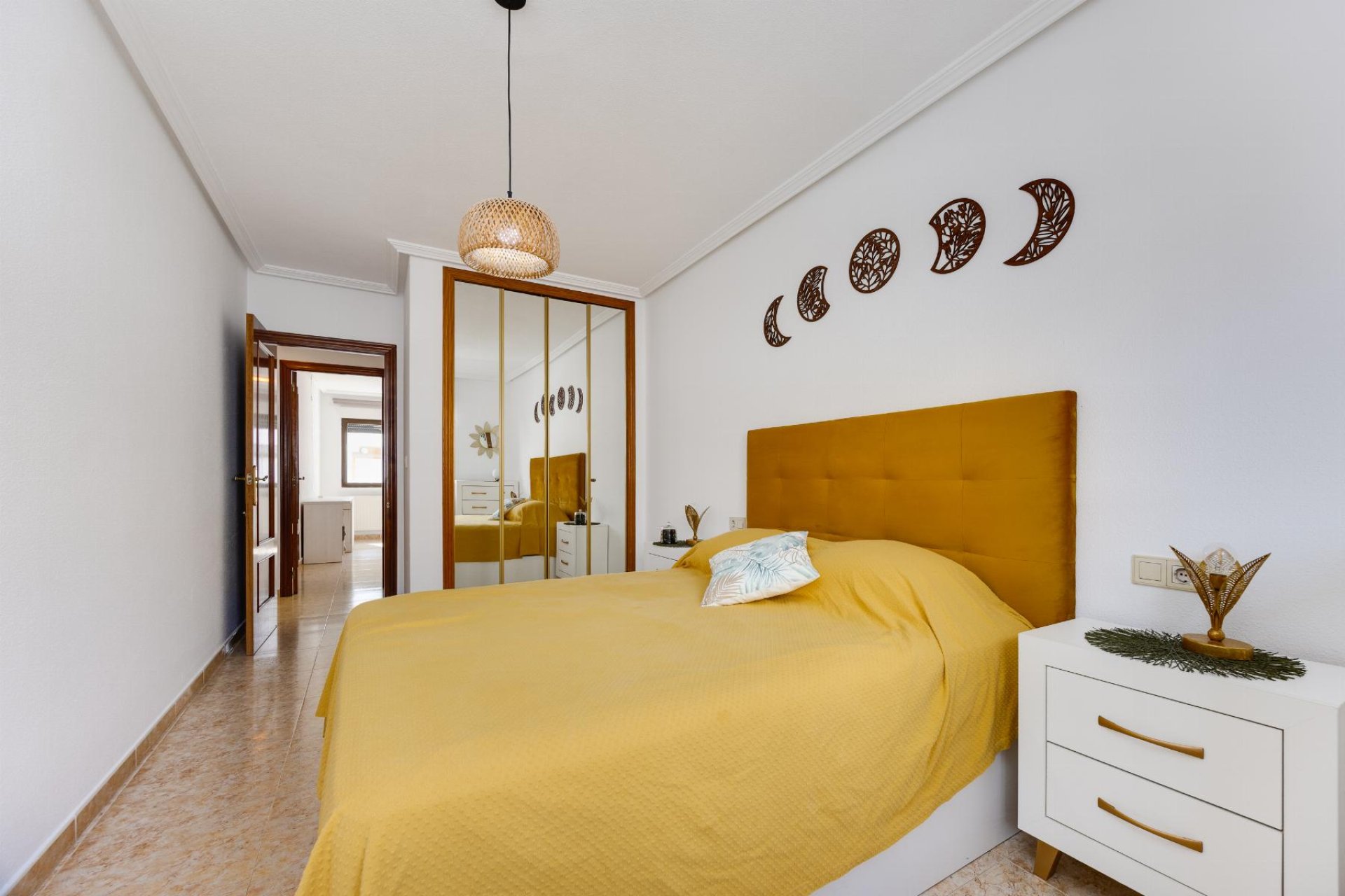 Resale - Apartament / Duplex - San Miguel de Salinas