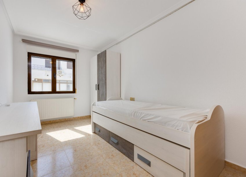 Resale - Apartament / Duplex - San Miguel de Salinas