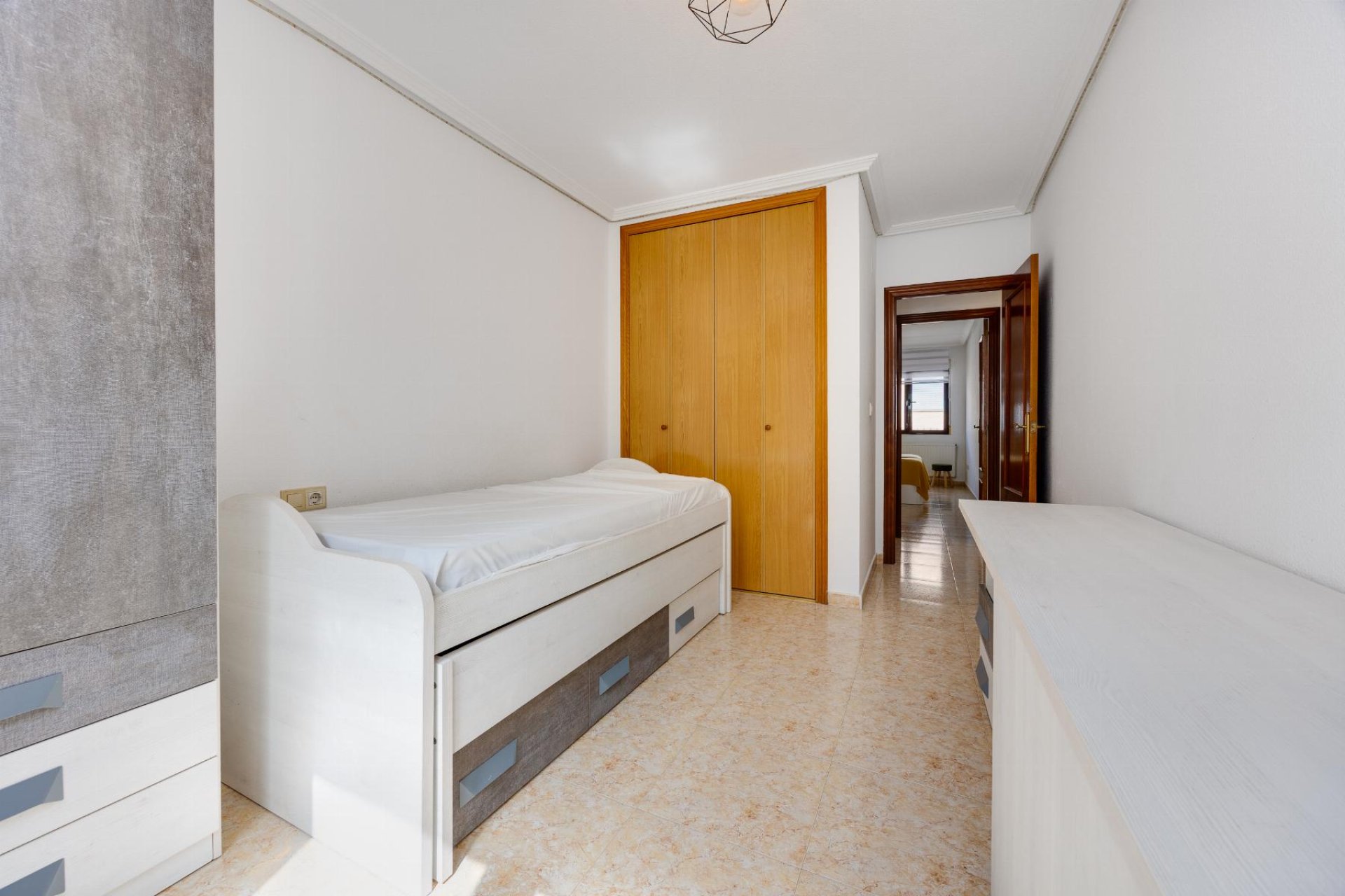 Resale - Apartament / Duplex - San Miguel de Salinas