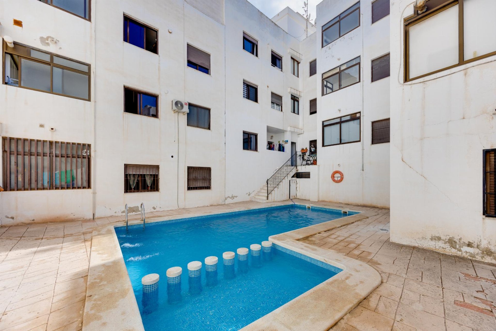 Resale - Apartament / Duplex - San Miguel de Salinas
