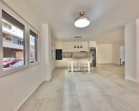 Resale - Apartament / Duplex - Torrevieja - Acequion