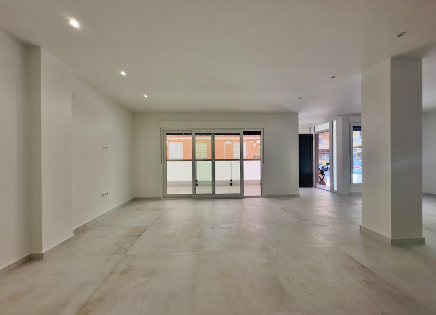 Resale - Apartament / Duplex - Torrevieja - Acequion