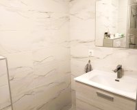 Resale - Apartament / Duplex - Torrevieja - Acequion
