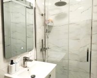 Resale - Apartament / Duplex - Torrevieja - Acequion