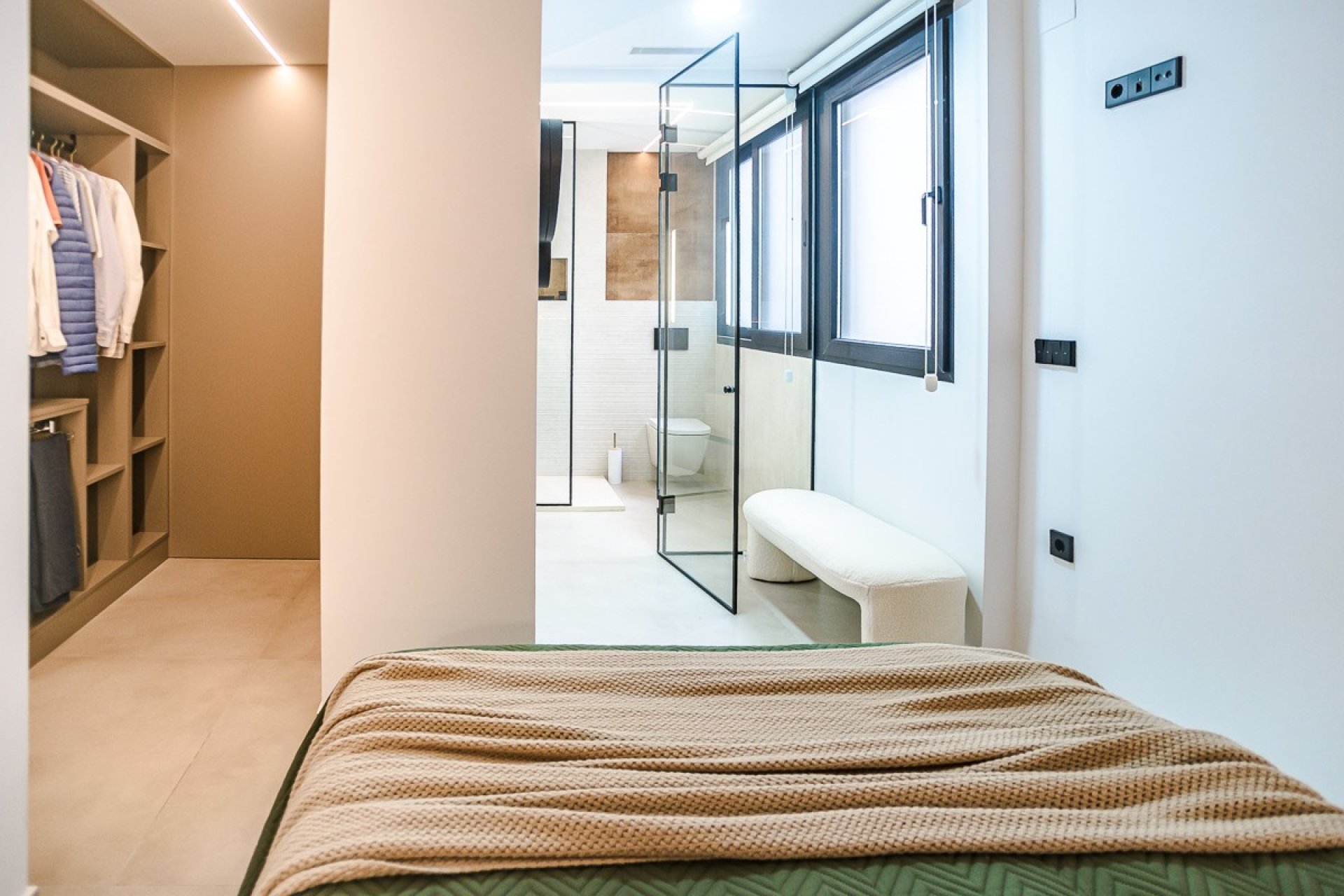 Resale - Apartament / Duplex - Torrevieja - Acequion
