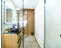 Resale - Apartament / Duplex - Torrevieja - Acequion