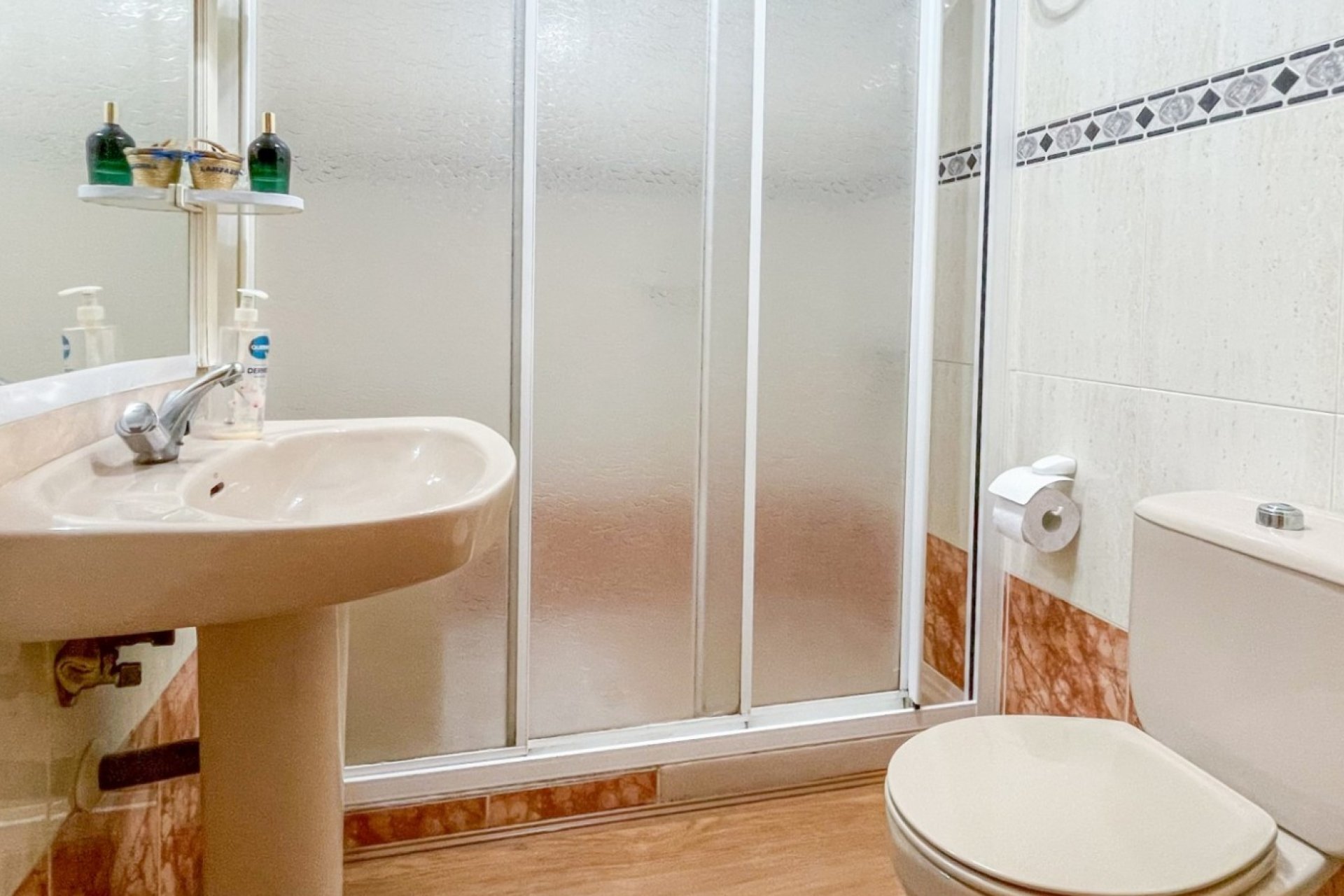 Resale - Apartament / Duplex - Torrevieja - Acequion