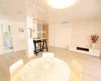 Resale - Apartament / Duplex - Torrevieja - Acequion