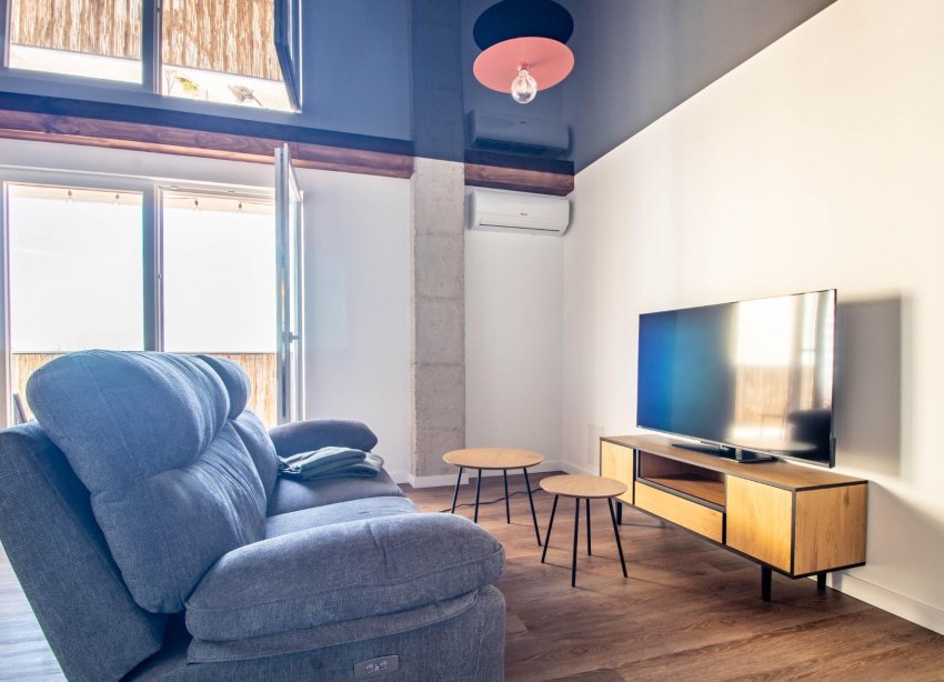 Resale - Apartament / Duplex - Torrevieja - Acequion