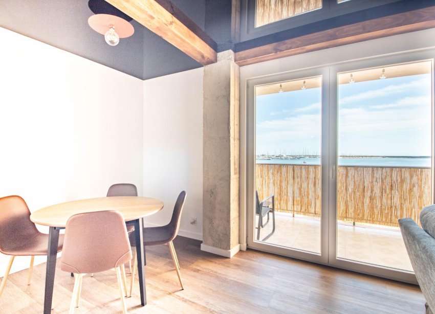 Resale - Apartament / Duplex - Torrevieja - Acequion