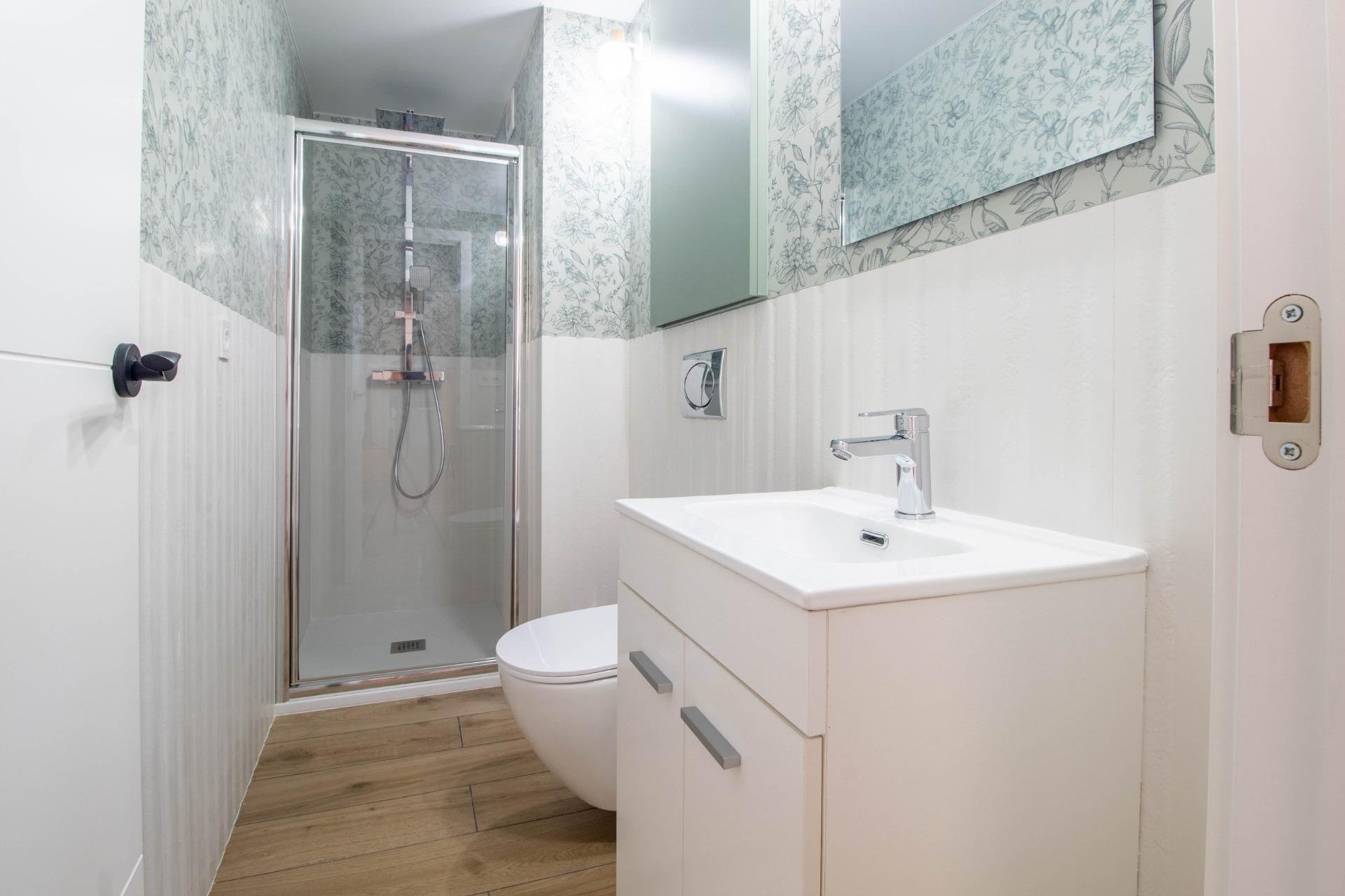 Resale - Apartament / Duplex - Torrevieja - Acequion