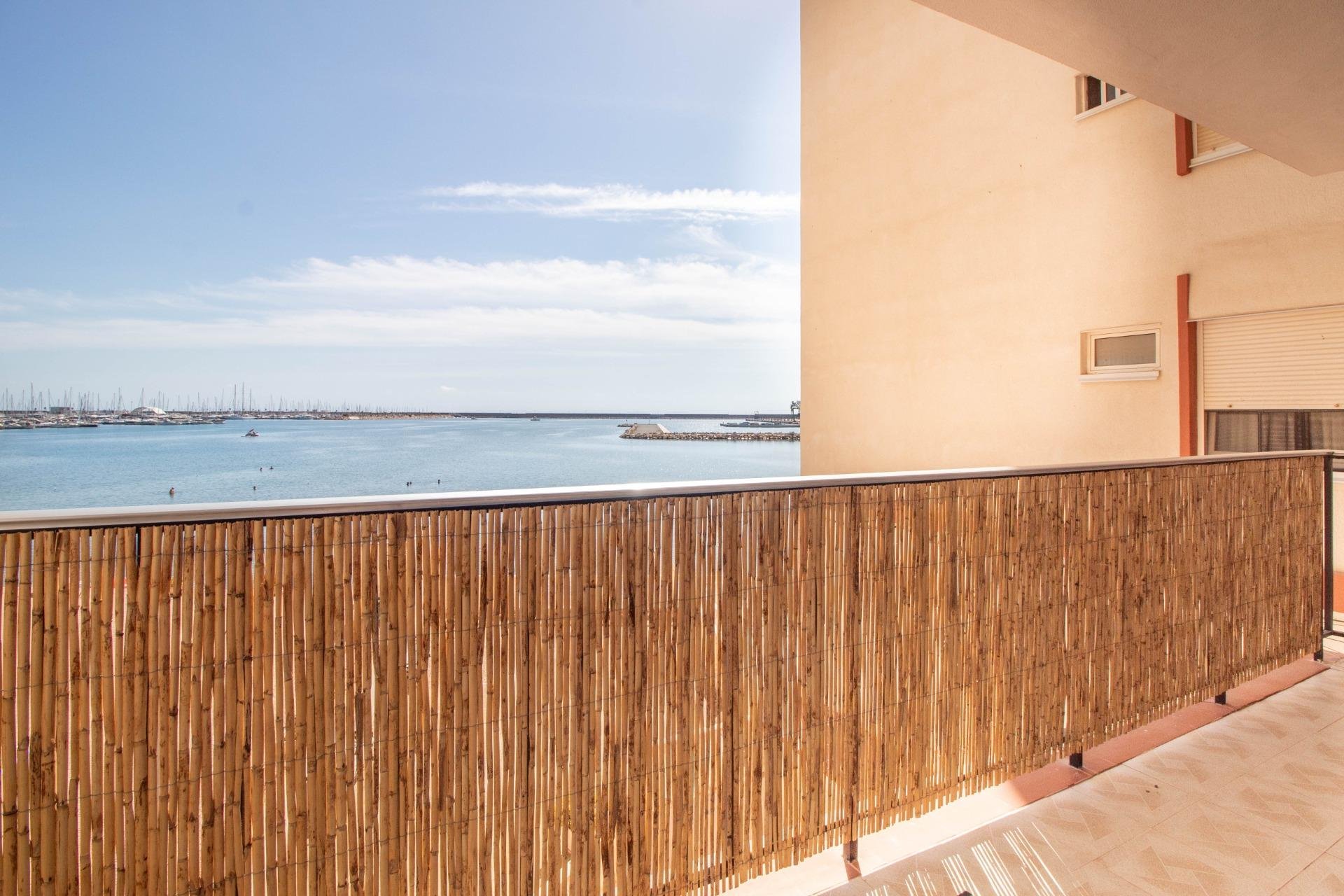 Resale - Apartament / Duplex - Torrevieja - Acequion
