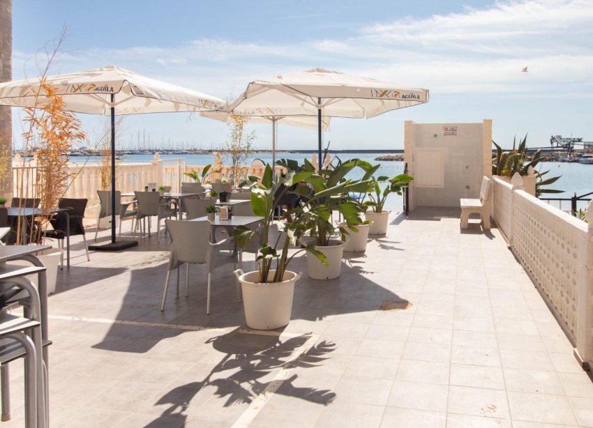 Resale - Apartament / Duplex - Torrevieja - Acequion