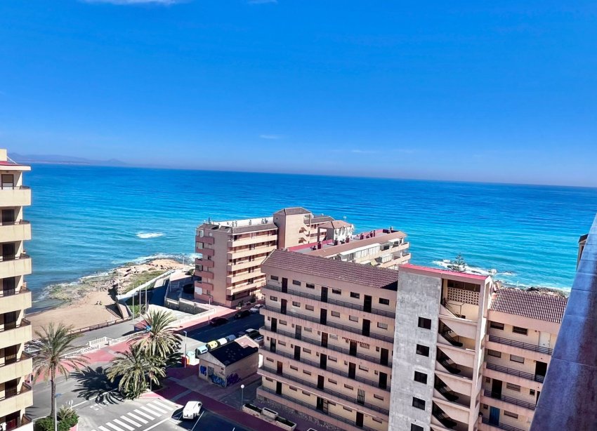 Resale - Apartament / Duplex - Torrevieja - Cabo Cervera