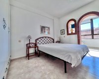 Resale - Apartament / Duplex - Torrevieja - Cabo Cervera