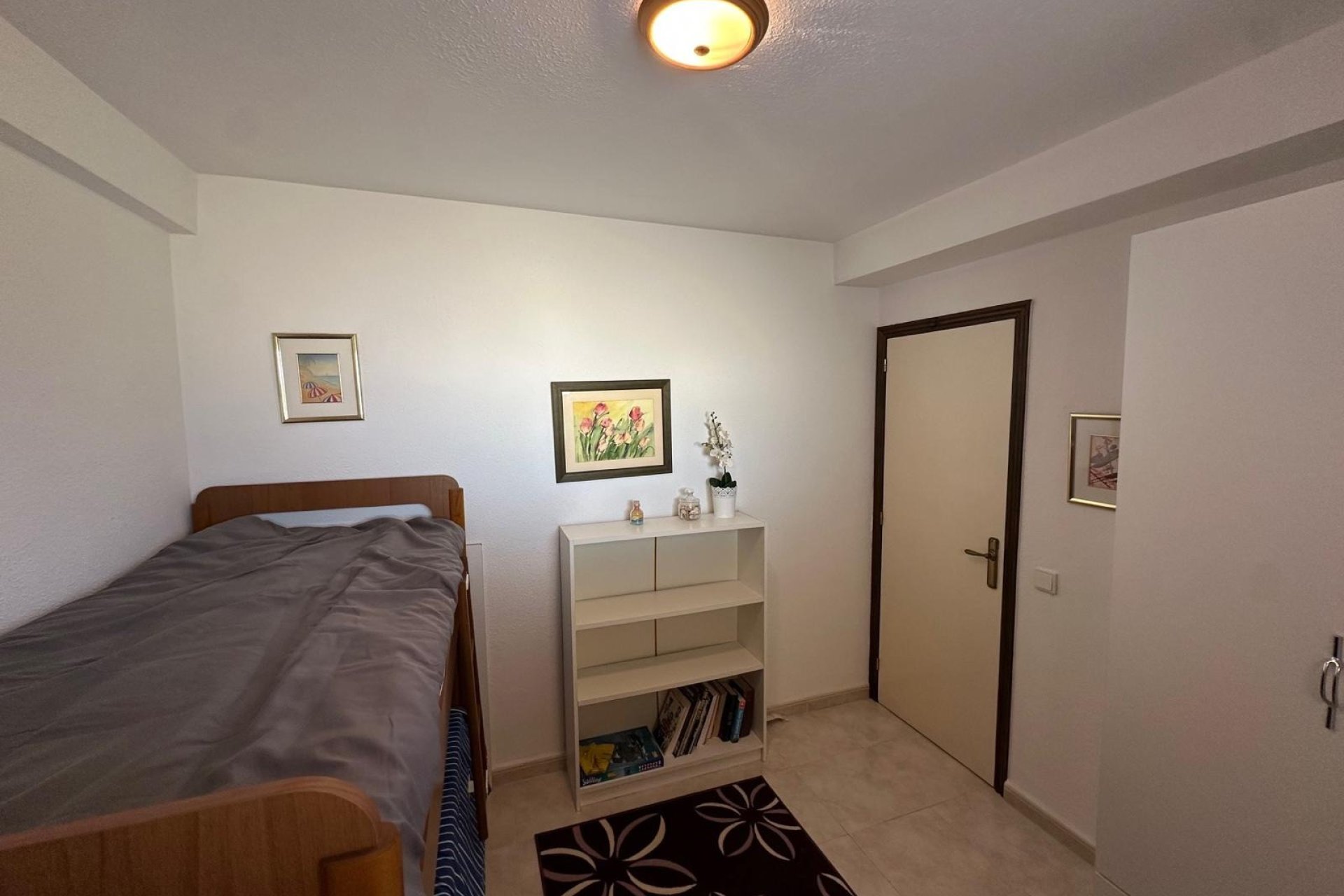 Resale - Apartament / Duplex - Torrevieja - Cabo Cervera