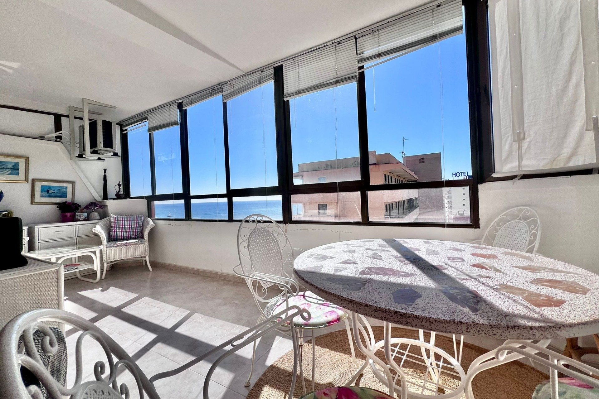 Resale - Apartament / Duplex - Torrevieja - Cabo Cervera