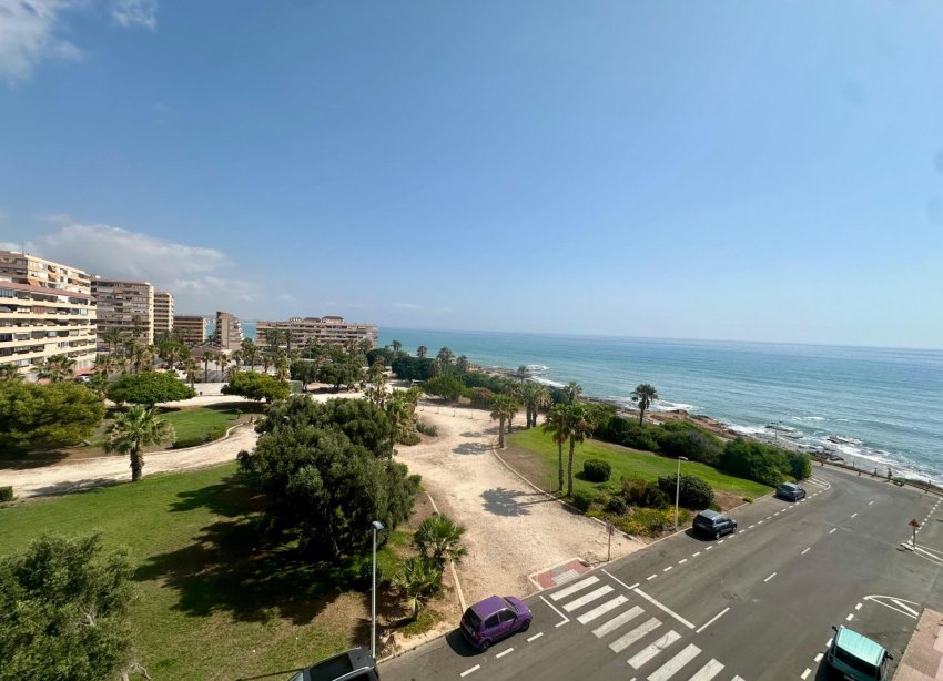 Resale - Apartament / Duplex - Torrevieja - Cabo Cervera