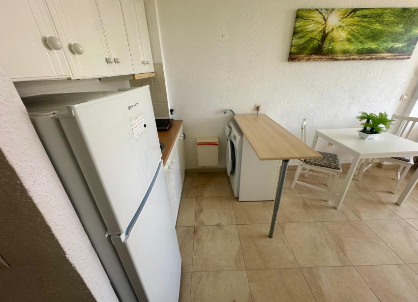 Resale - Apartament / Duplex - Torrevieja - Cabo Cervera