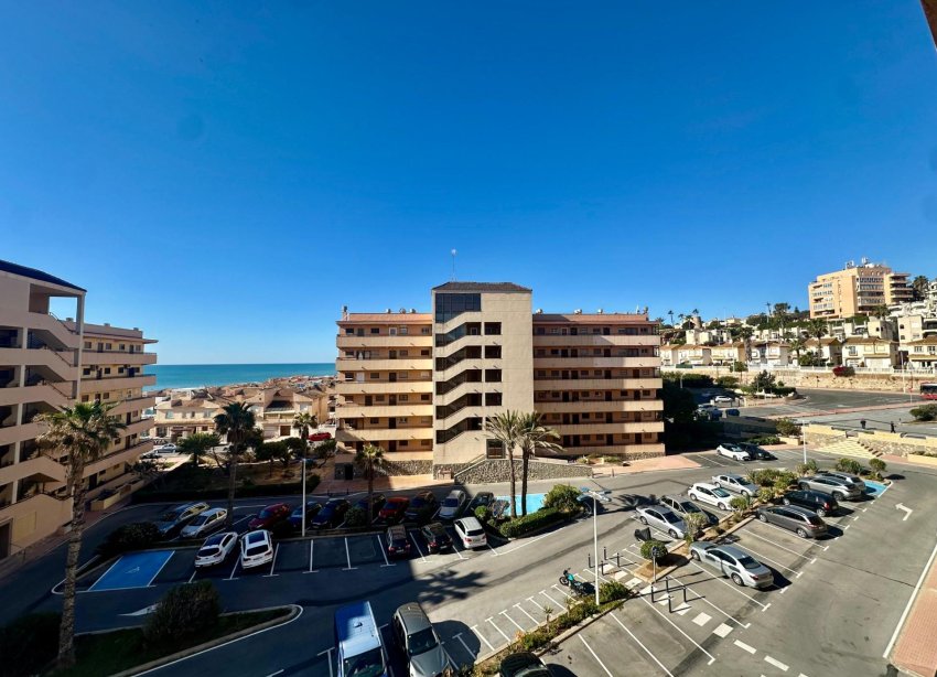 Resale - Apartament / Duplex - Torrevieja - Cabo Cervera