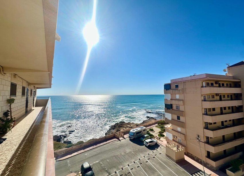 Resale - Apartament / Duplex - Torrevieja - Cabo Cervera