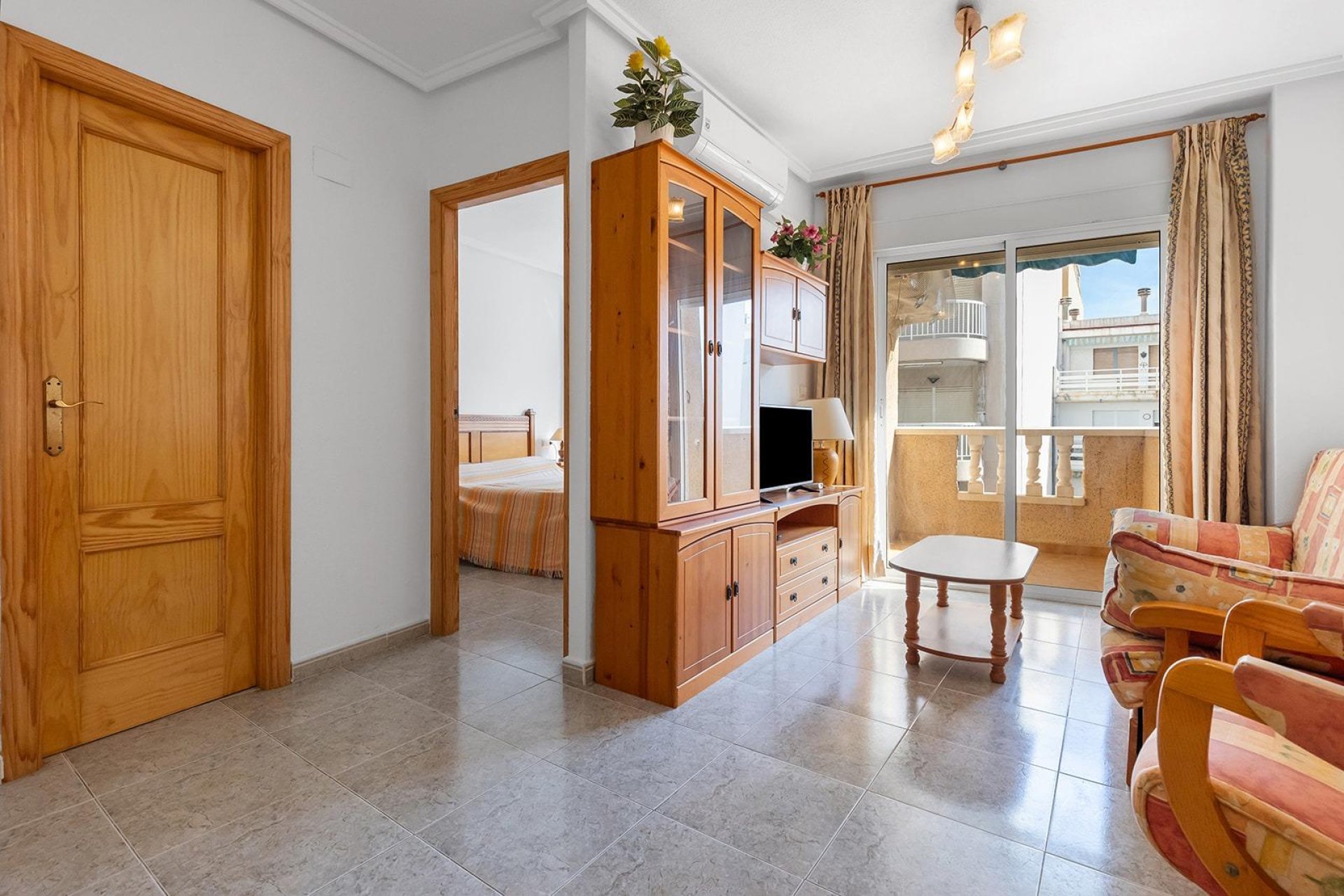Resale - Apartament / Duplex - Torrevieja - Centro