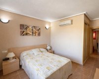 Resale - Apartament / Duplex - Torrevieja - Centro