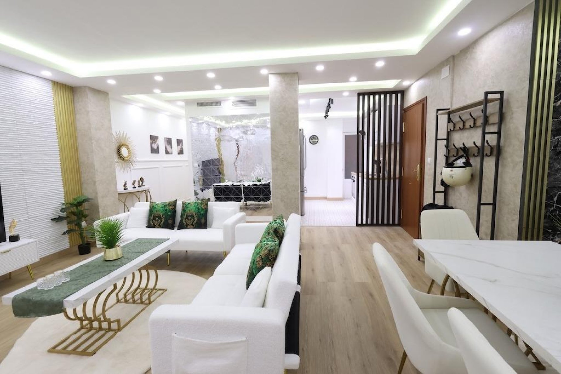Resale - Apartament / Duplex - Torrevieja - Centro