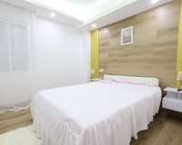 Resale - Apartament / Duplex - Torrevieja - Centro