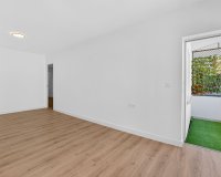 Resale - Apartament / Duplex - Torrevieja - Centro
