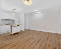 Resale - Apartament / Duplex - Torrevieja - Centro