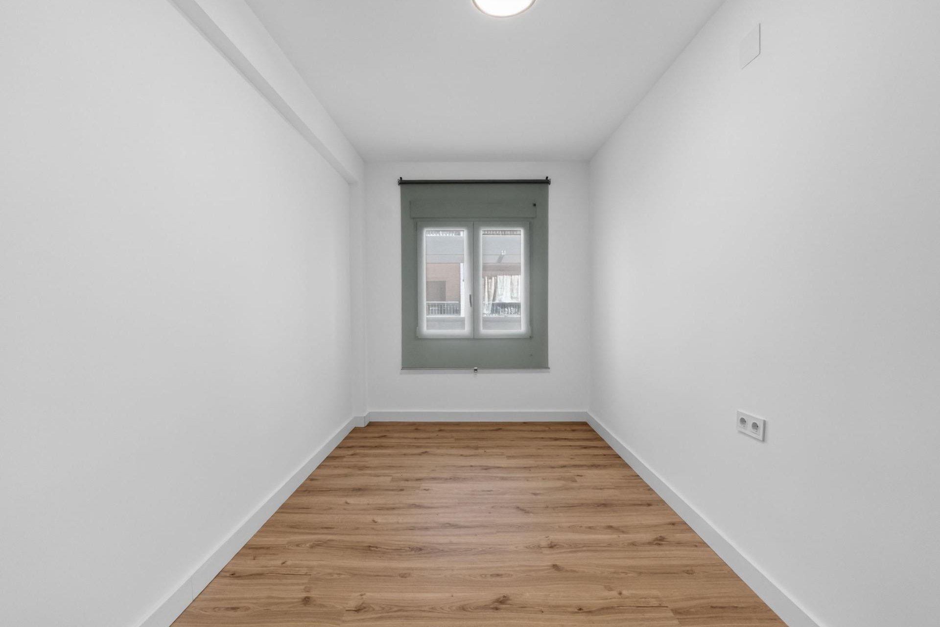 Resale - Apartament / Duplex - Torrevieja - Centro