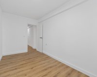 Resale - Apartament / Duplex - Torrevieja - Centro