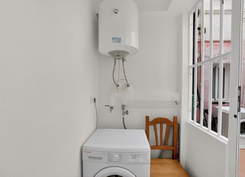 Resale - Apartament / Duplex - Torrevieja - Centro