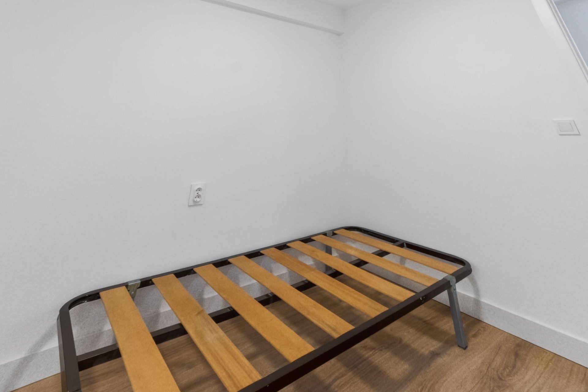 Resale - Apartament / Duplex - Torrevieja - Centro