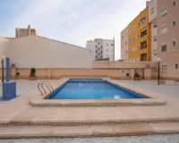 Resale - Apartament / Duplex - Torrevieja - Centro