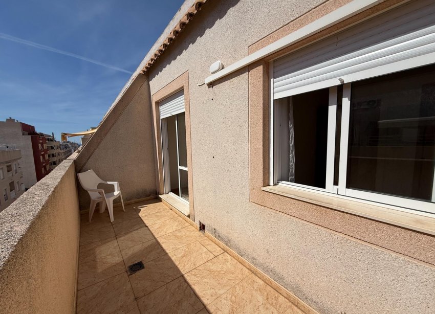 Resale - Apartament / Duplex - Torrevieja - Centro