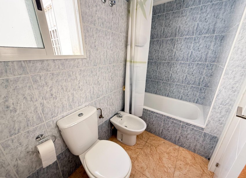 Resale - Apartament / Duplex - Torrevieja - Centro
